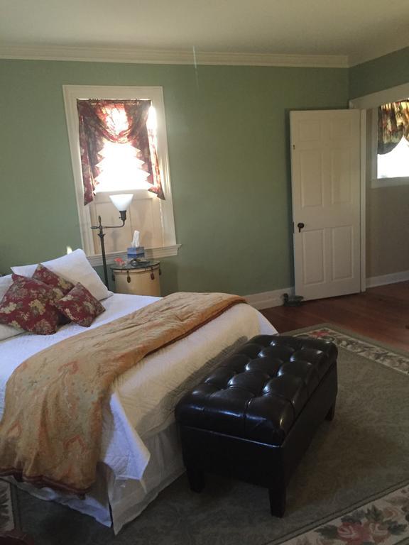Stephen Clay Homestead Bed And Breakfast Candia Buitenkant foto