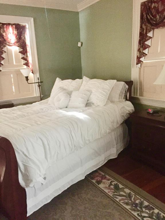 Stephen Clay Homestead Bed And Breakfast Candia Buitenkant foto
